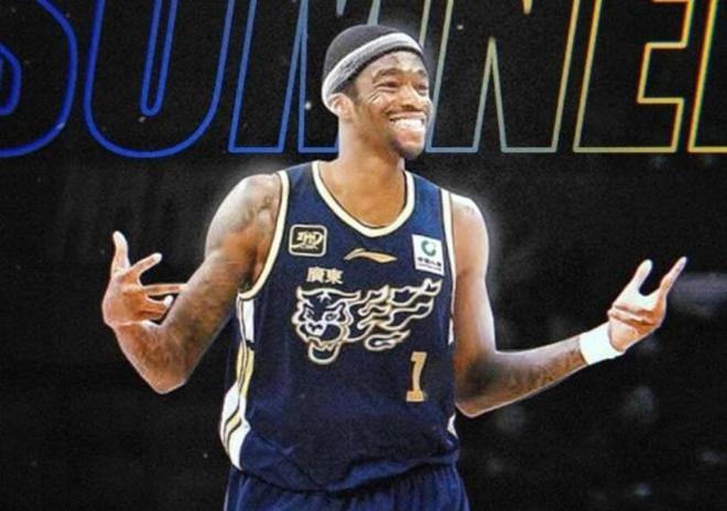 薩姆納加盟廣東隊，朱芳雨花費超350萬美元，體育局大力支持