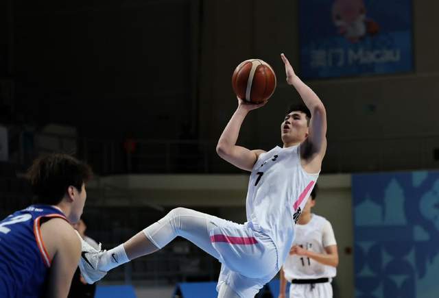 李悅洲:去美國隻能從高中打起強度不如CBA!全運場均砍42.3分