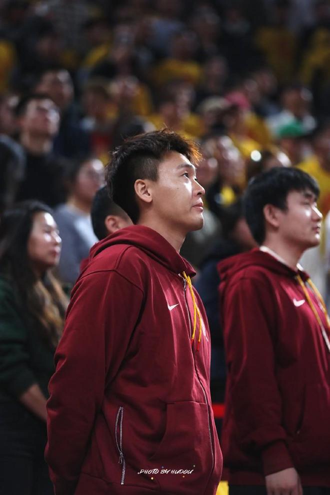 媒體人：中國男籃今日啟程韓國原州，隊長趙睿隨隊出征