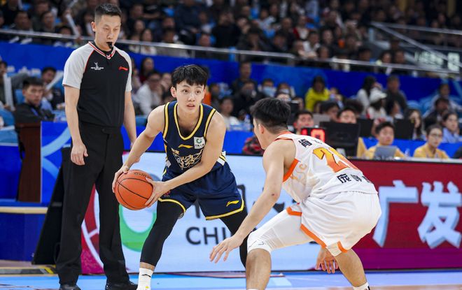 18歲小將一點就會，26歲國手死豬不怕燙，辛酸的是教練還不得不用