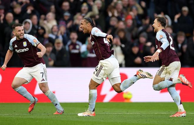 1-0！英超名队惊天蜕变：开局5轮不胜到近8场7胜，54岁埃梅里神了