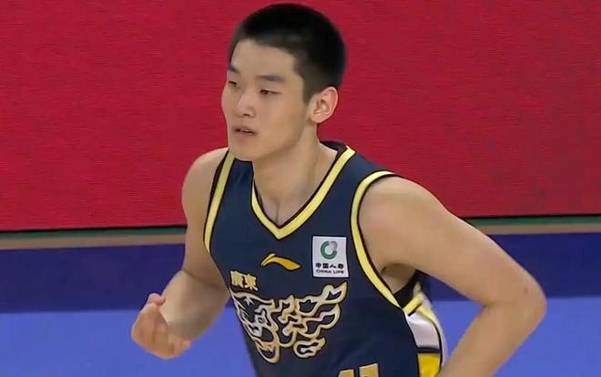 15+8！廣東新星兩創生涯新高 新賽季必受杜鋒重用