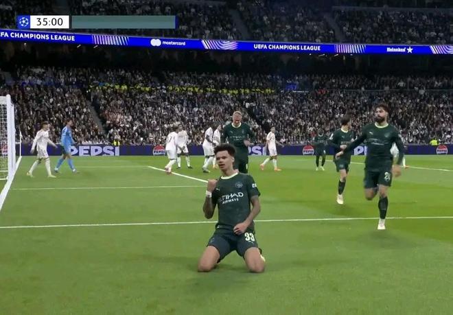 客战皇马破门，曼城后卫奥赖利斩获欧冠生涯首球