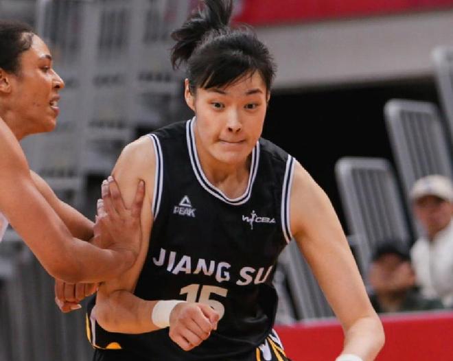 連場轟20+！中國女籃26歲2米王牌閃耀：升聯盟第2，宮帥招她嗎？